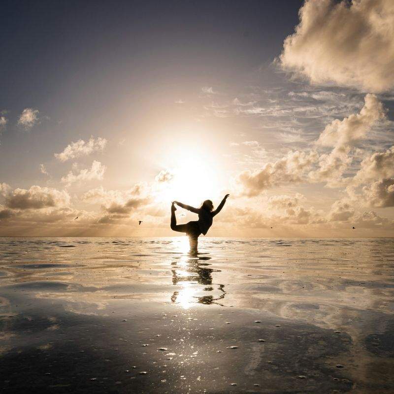Tranquil Waves Yoga Studio - Image 11